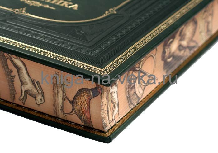 Подарочный набор «Охота»: книга с расписным обрезом и барельефом, бокалы для коньяка, кейс